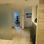 Acqua Yachthotel & Restaurant