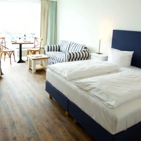 Acqua Yachthotel & Restaurant