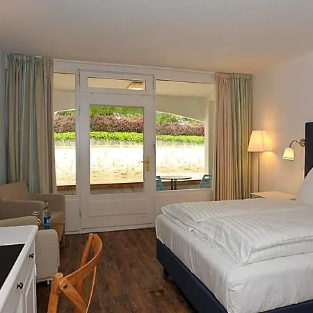 Acqua Yachthotel & Restaurant מלון