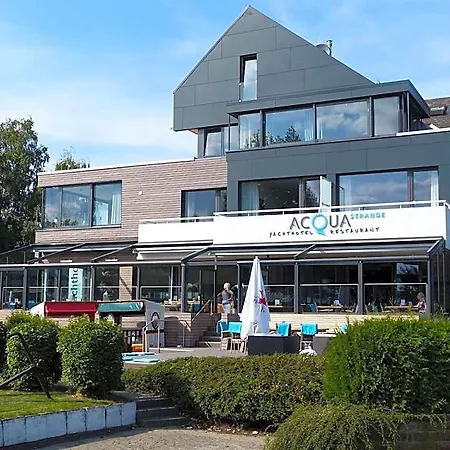 فندق Acqua Yachthotel & Restaurant 4*