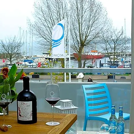 Acqua Yachthotel & Restaurant