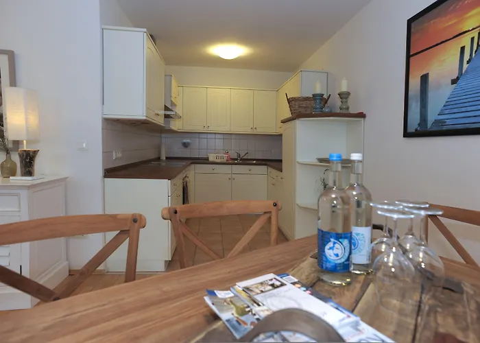 Acqua Yachthotel & Restaurant Ξενοδοχείο Strande