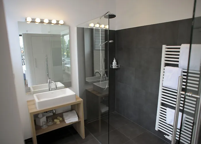 Acqua Yachthotel & Restaurant